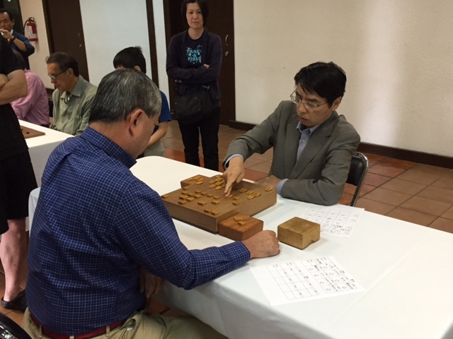 Embaixador Yamada participa do evento de Shogi (xadrez japonês