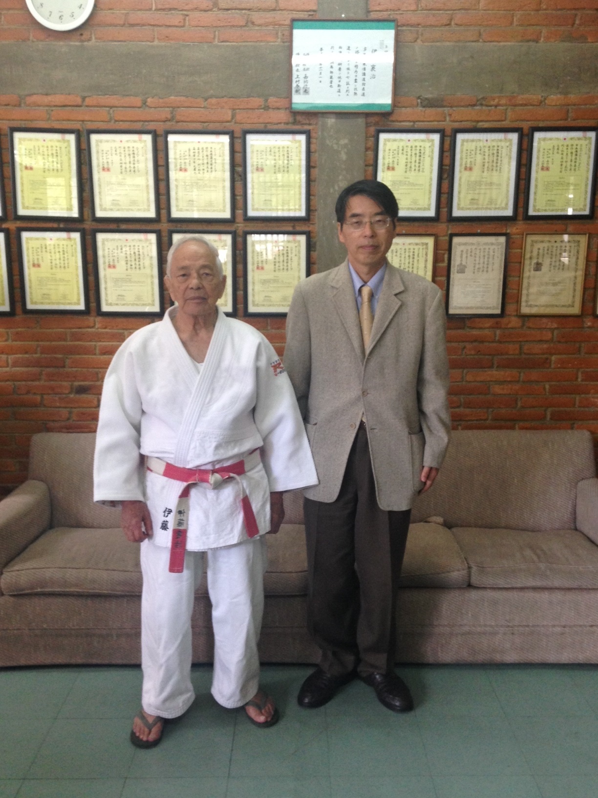 Visita del Embajador Akira Yamada al Bushido Dojo(Jyudo) (13-12-2015